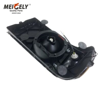 Mack Trucks এর জন্য 2M0533AM2 প্রিমিয়াম হেড ল্যাম্প অ্যাসেম্বলি – OEM রিপ্লেসমেন্ট হেডলাইট