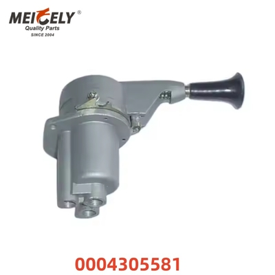 DAF / Mercedes-Benz এর জন্য উচ্চমানের তিন-মুখী হ্যান্ড ব্রেক ভালভ OEM 0004305581 0004308581